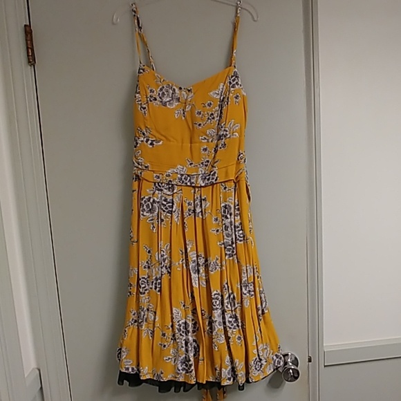 Roz & Ali Dresses & Skirts - Roz & Ali dress